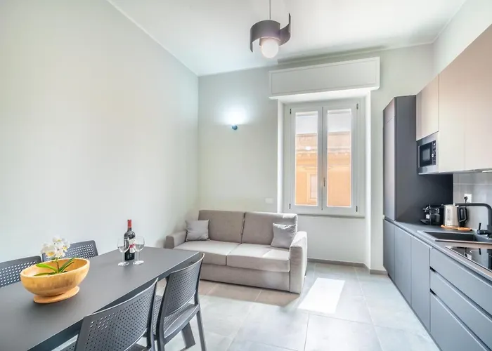 Kuzu Apts - Center - Wifi Ac Tv * カリアリ