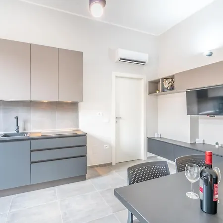 Kuzu Apts - Center - Wifi Ac Tv Appartement *