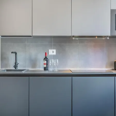 Kuzu Apts - Center - Wifi Ac Tv Cagliari